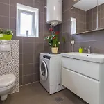 Вилла House Mia With Pool Имотски